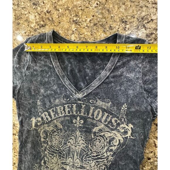 VINTAGE Y2K Women’s Small Whimsigoth Rhinestone Cross Roses Rebellious T Shirt - Picture 9 of 10
